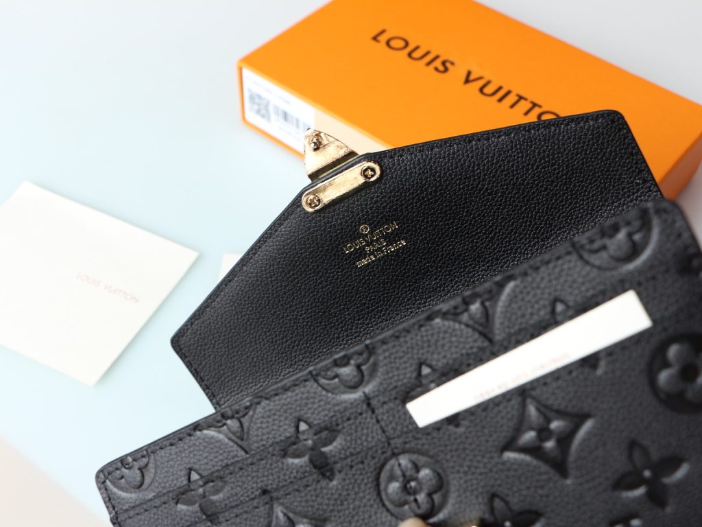 ルイ・ヴィトン モノグラムキャンバス 上品な長財布 レディース ギフトにも最適な定番モデル - 画像 6