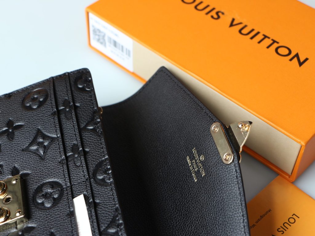 ルイ・ヴィトン モノグラムキャンバス 上品な長財布 レディース ギフトにも最適な定番モデル - 画像 7