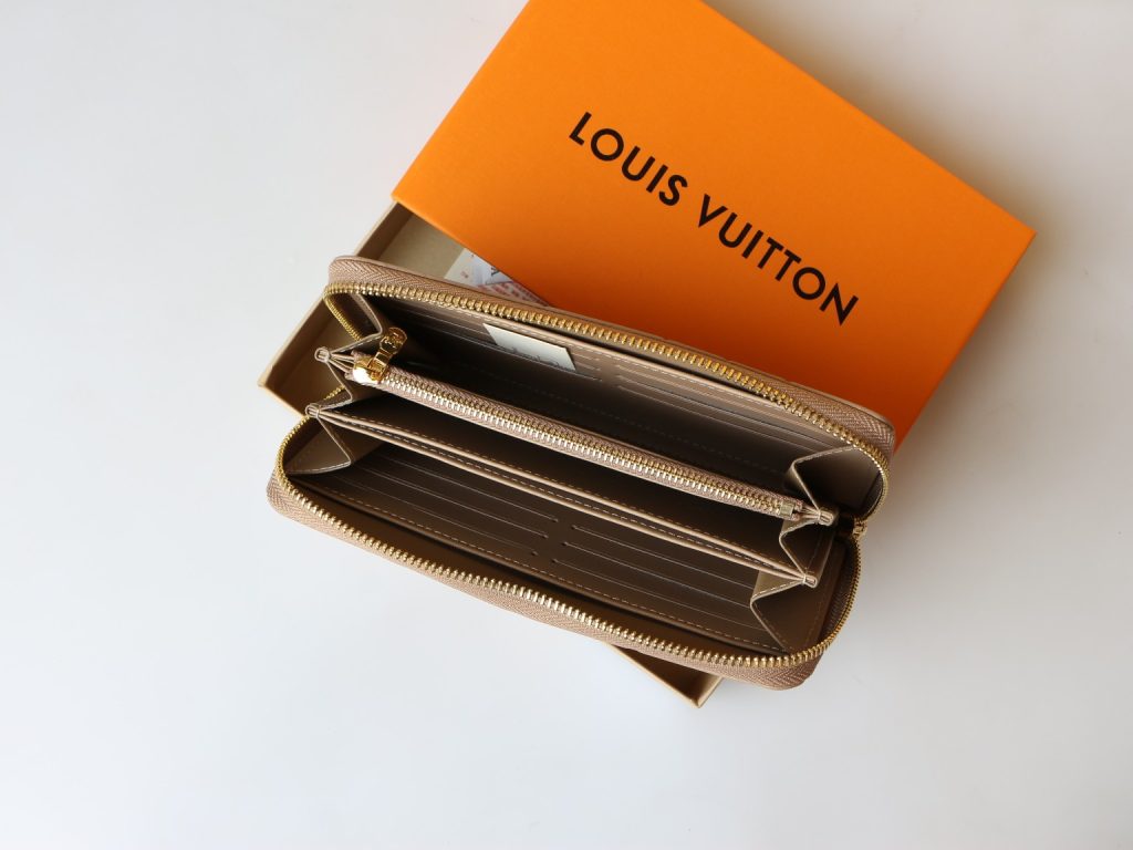 ルイ・ヴィトン モノグラムキャンバス 上品な長財布 レディースへのギフトに最適な定番モデル - 画像 6