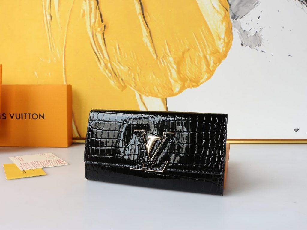 ルイ・ヴィトン モノグラムキャンバス 上品な長財布 レディースへのギフトに最適な定番モデル - 画像 2