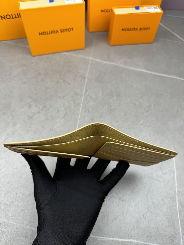 ルイ・ヴィトン モノグラムキャンバス 上品な長財布 レディース ギフトにも最適な定番モデル - 画像 5