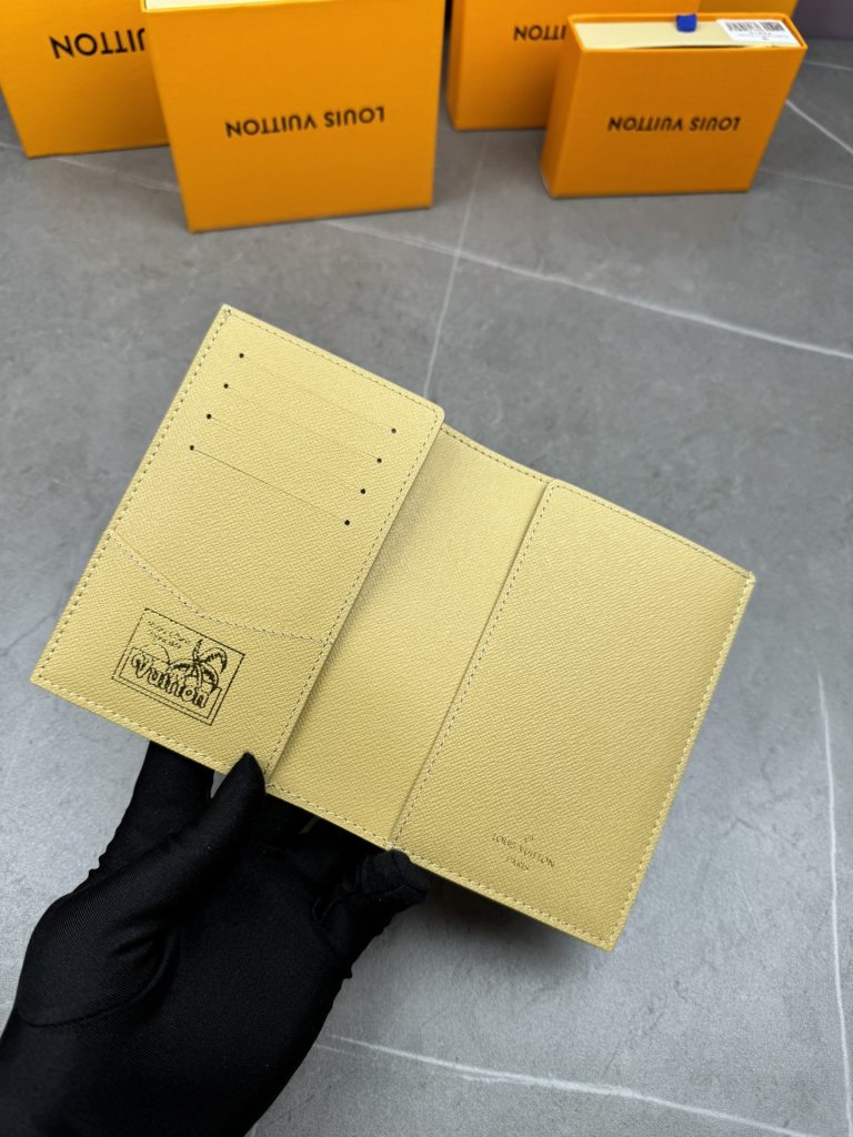 ルイ・ヴィトン モノグラムキャンバス 上品な長財布 レディースへのギフトに最適な定番モデル - 画像 6