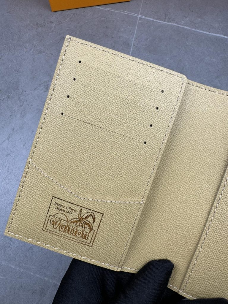 ルイ・ヴィトン モノグラムキャンバス 上品な長財布 レディースへのギフトに最適な定番モデル - 画像 7