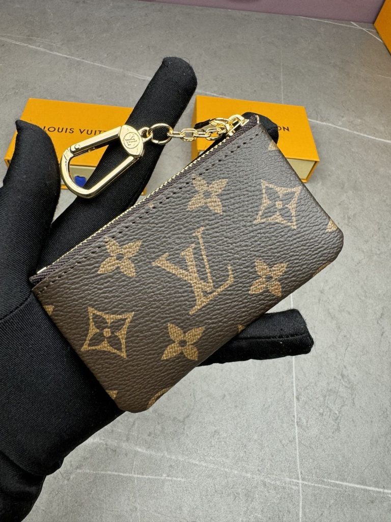 ルイ・ヴィトン モノグラムキャンバス 上品な長財布 ビジネスからフォーマルまで幅広くご利用いただけます - 画像 2