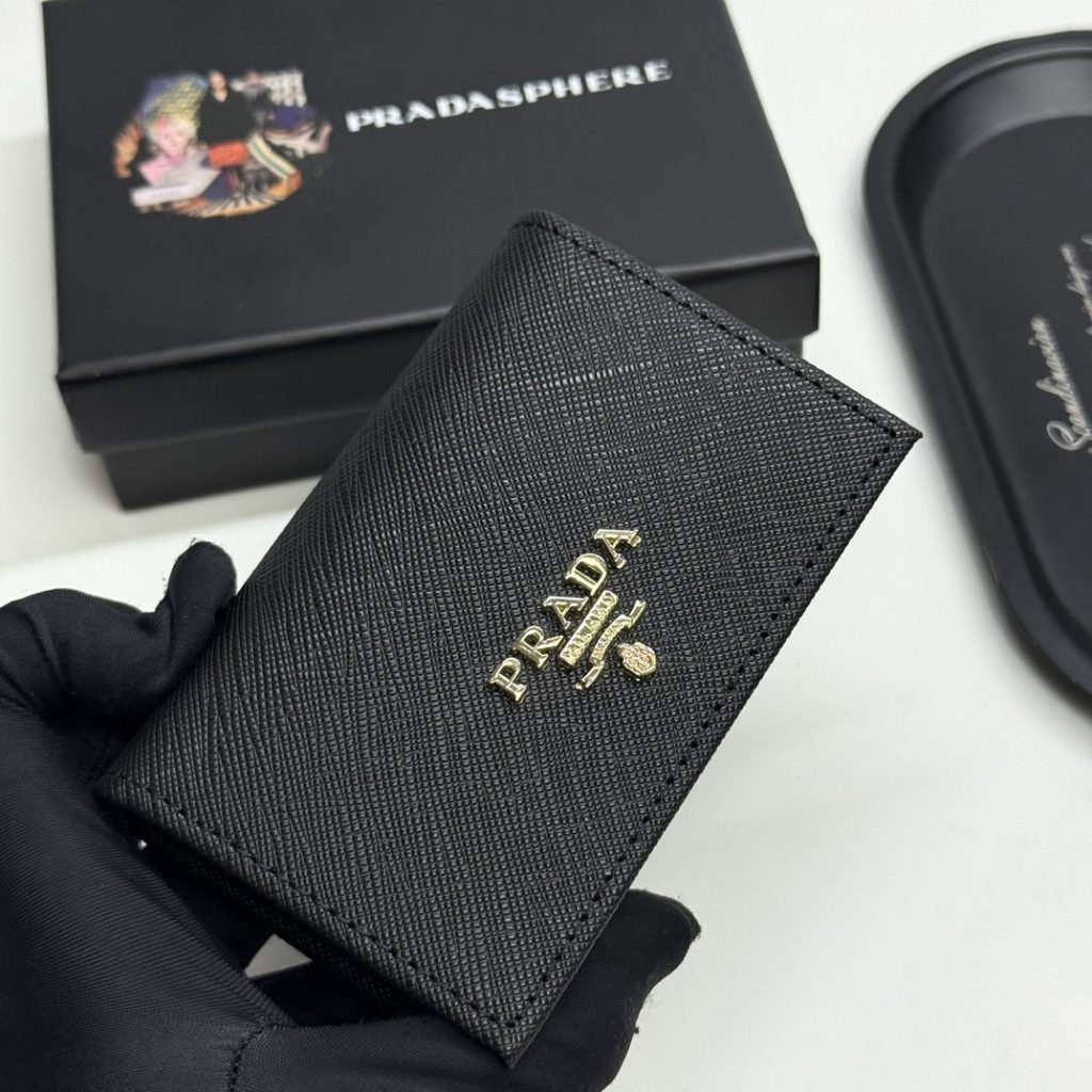 プラダ モノグラムキャンバス 上品な長財布 レディース ギフトにも最適な定番モデル - 画像 3