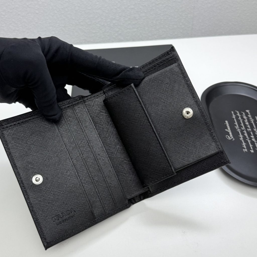 プラダ モノグラムキャンバス 上品な長財布 レディース人気モデル ギフトにも最適 - 画像 6