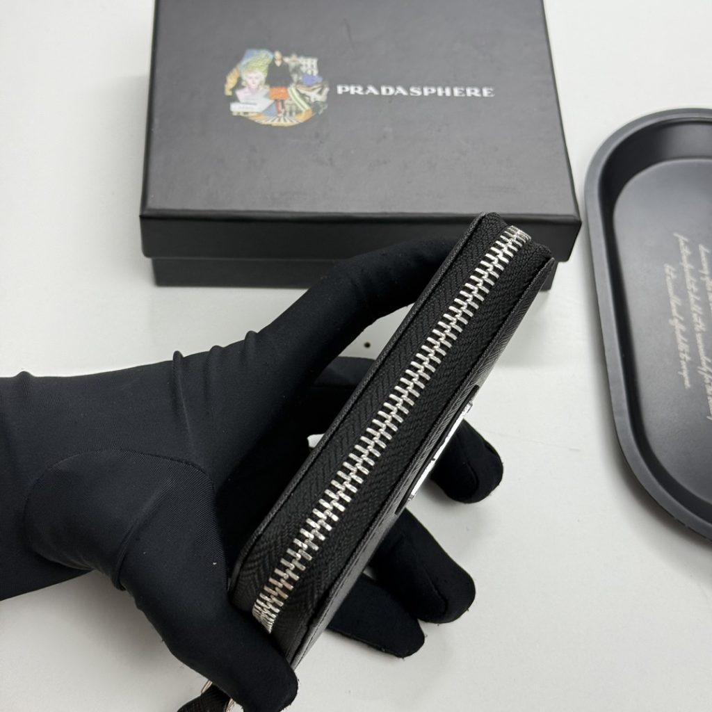 プラダ モノグラムキャンバス 上品な長財布 レディース人気モデル ギフトにも最適 - 画像 6
