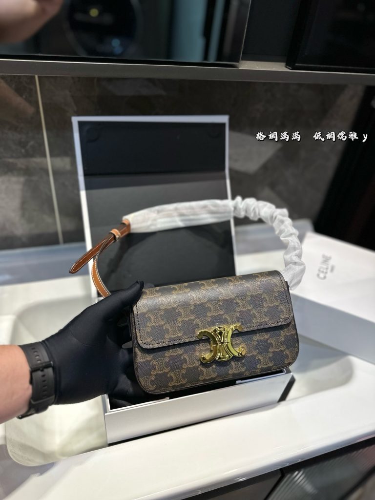 セリーヌ モノグラムキャンバス 上品なショルダーバッグ レディース向け 長く愛用できる定番モデル - 画像 8