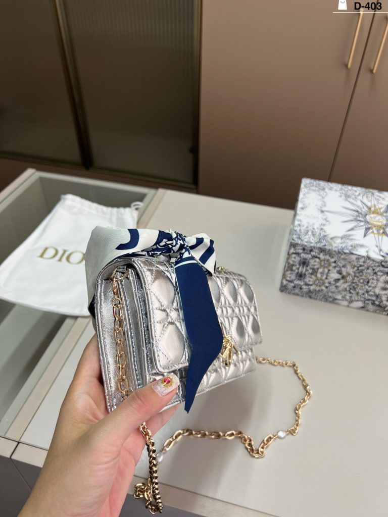 Diorディオール モノグラムキャンバス 上品なショルダーバッグ レディース人気モデル ギフトにも最適 - 画像 2