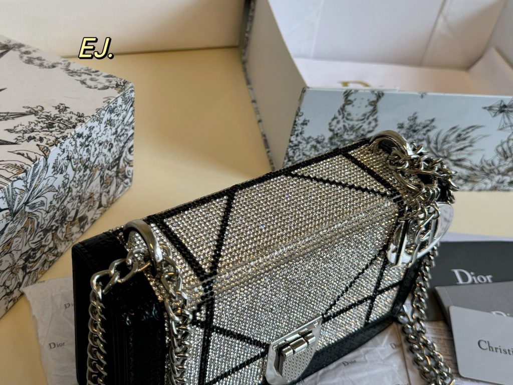 Diorディオール モノグラムキャンバス 上品なショルダーバッグ レディースに人気の定番アイテム - 画像 5