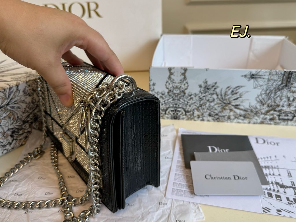 Diorディオール モノグラムキャンバス 上品なショルダーバッグ レディースに人気の定番アイテム - 画像 6