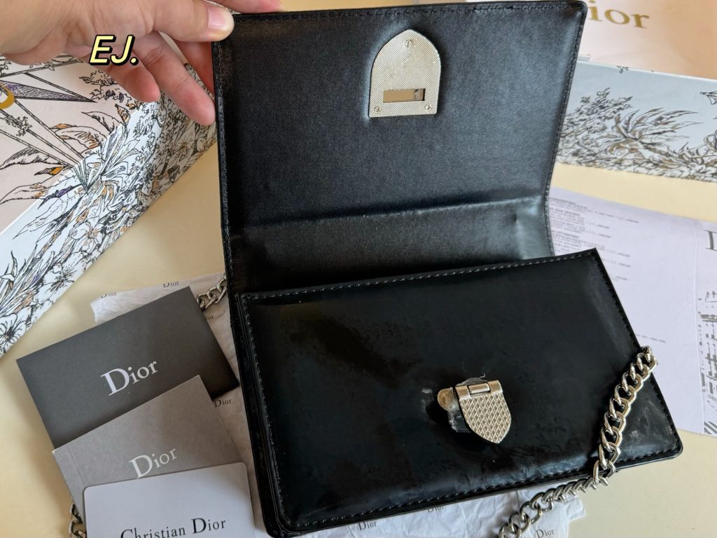 Diorディオール モノグラムキャンバス 上品なショルダーバッグ レディースに人気の定番アイテム - 画像 8