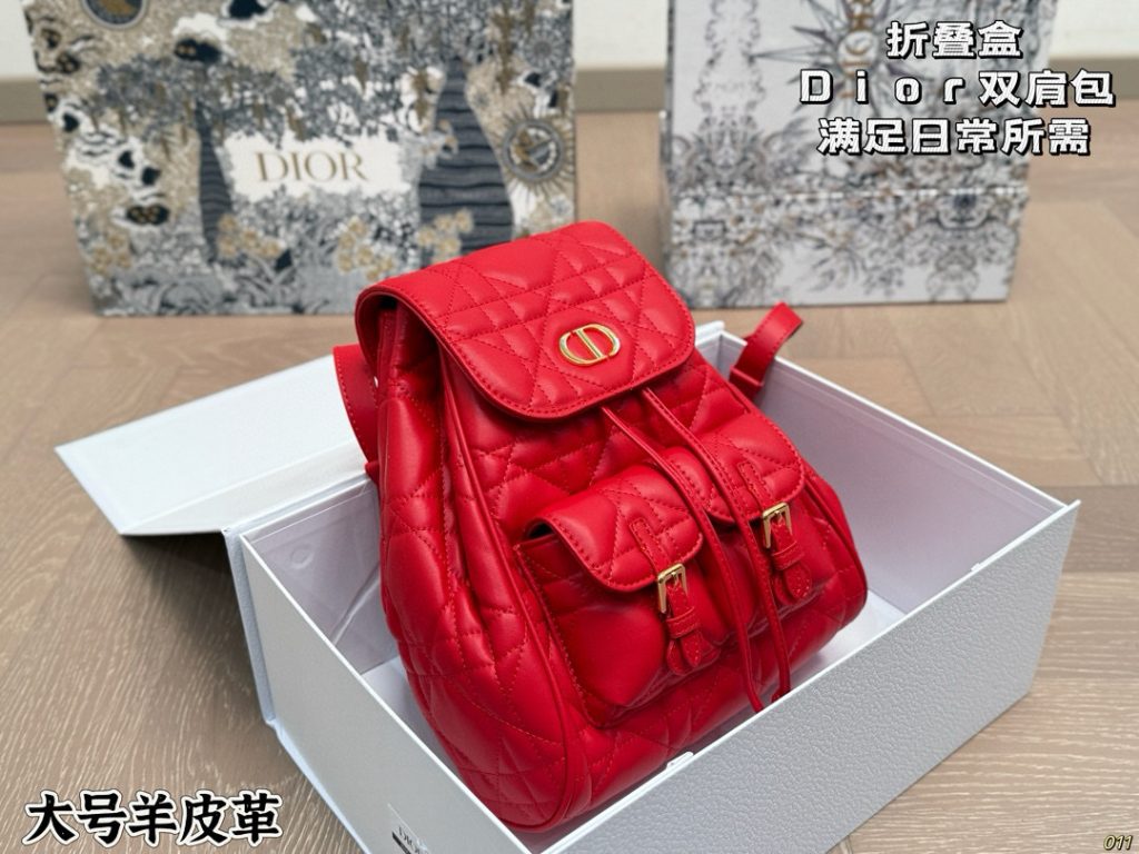 Diorディオール ショルダーバッグ 洗練されたデザインのレザー製 ギフトにも最適な上品なバッグ - 画像 4
