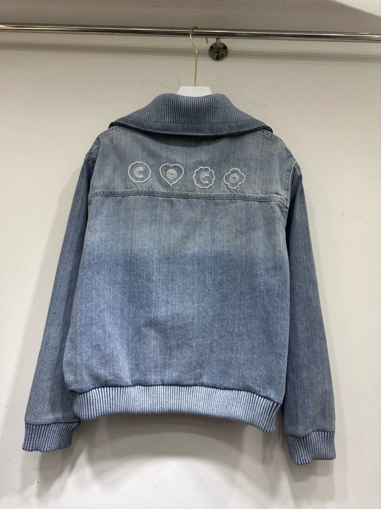 香奈儿 デニムジャケット レディース ブルーグレー ハート刺繍 1色 - 画像 6