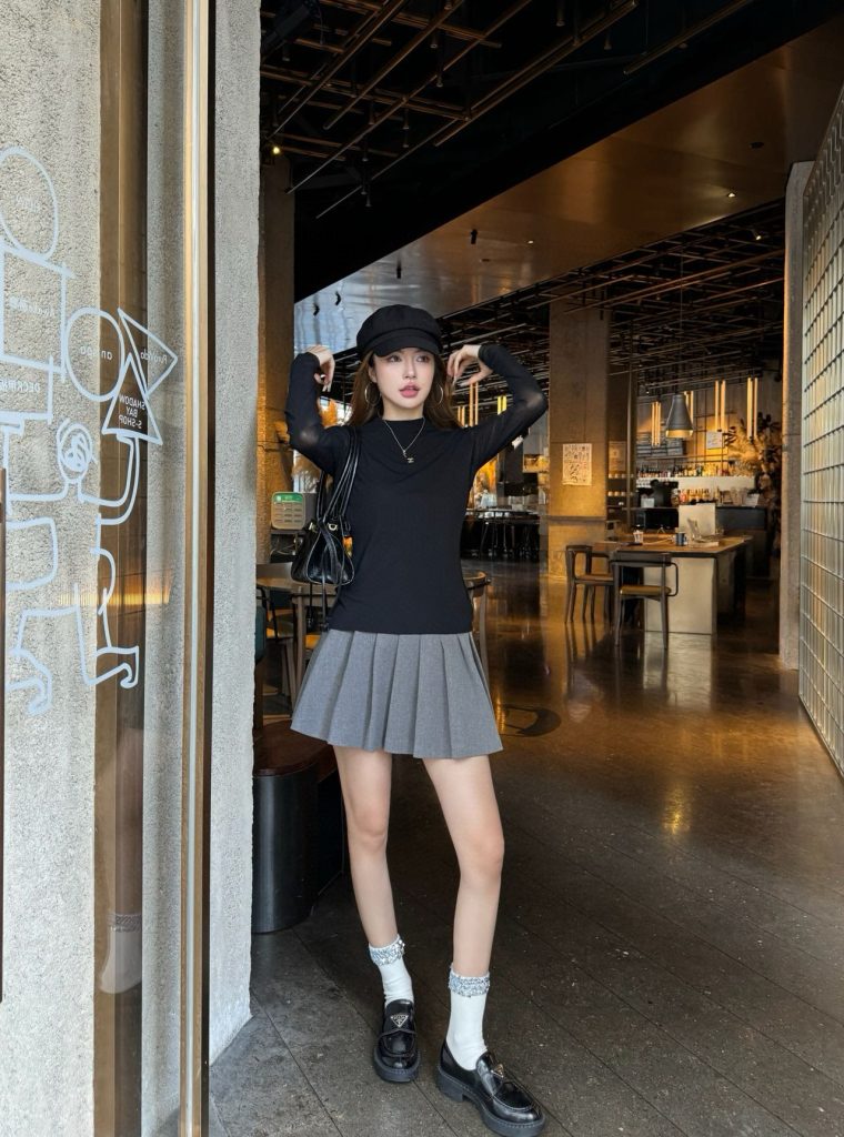 香奈儿 レディース ブラウス ブラック 透け感あり リブ素材 3色入 - 画像 8