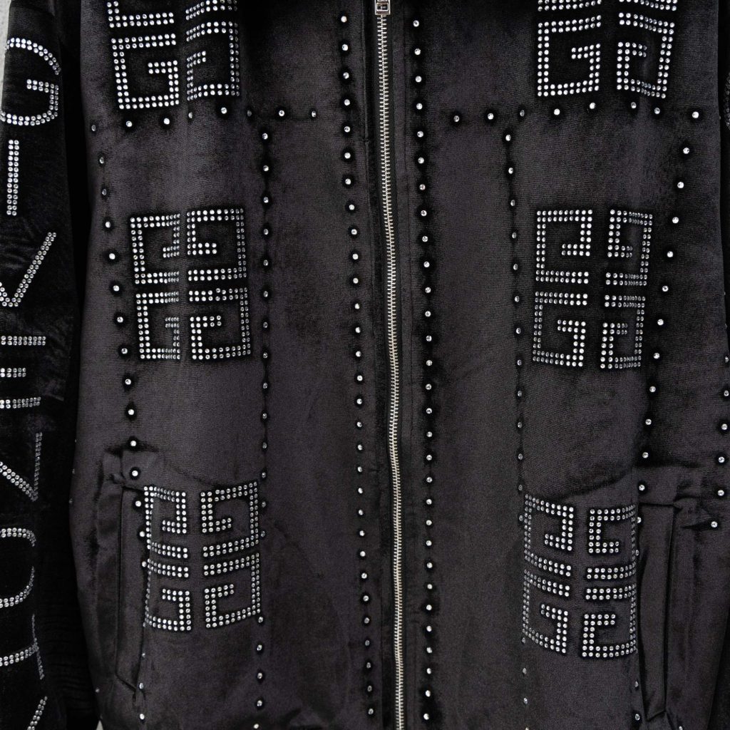 Louis VuittonGivenchy ブラック ベロア フード付きジャケット ストーン デザイン 非常に高品質 1色 - 画像 2