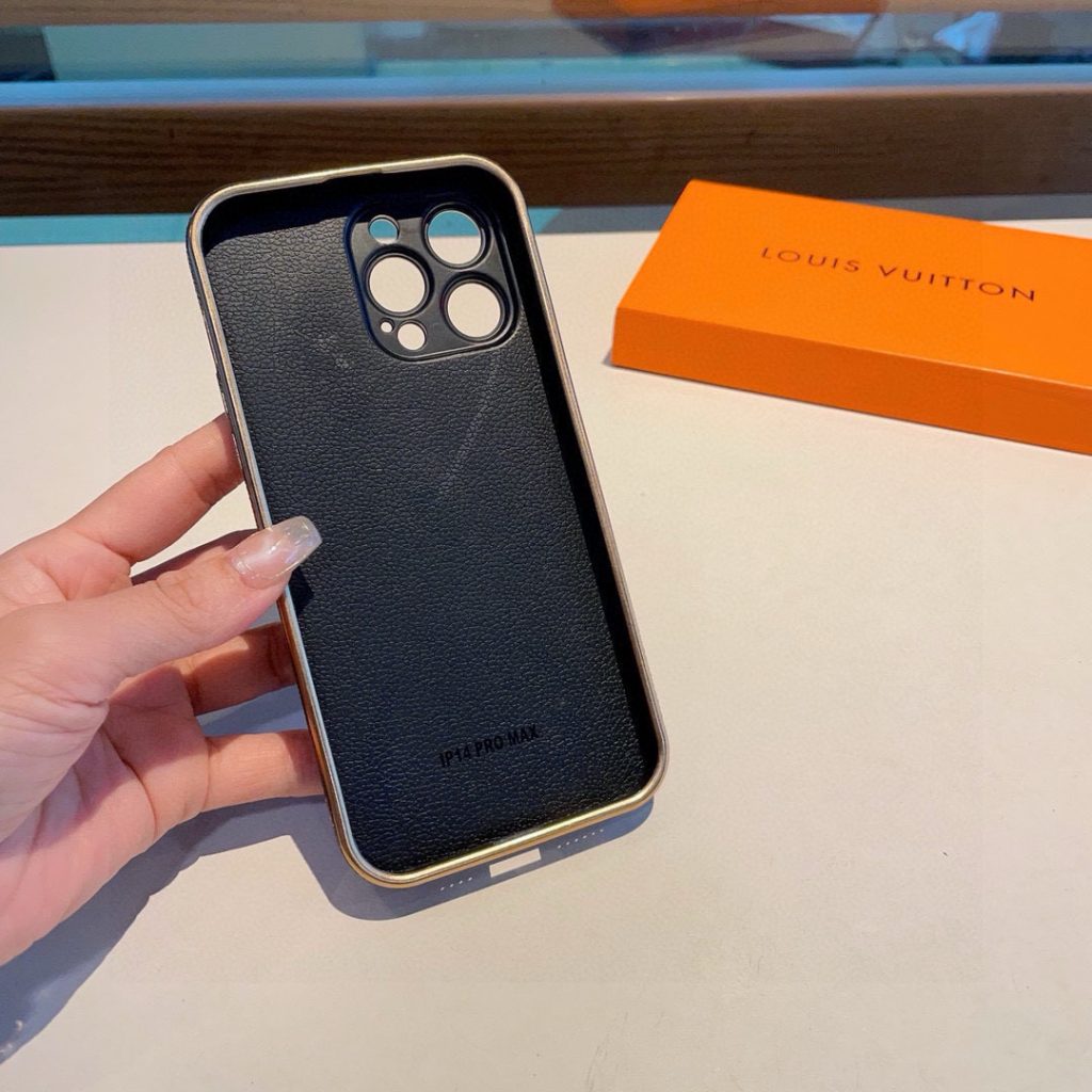 iPhoneケース高級感溢れるルイヴィトン風 モノグラム スマホケース 2色入 📱 - 画像 8