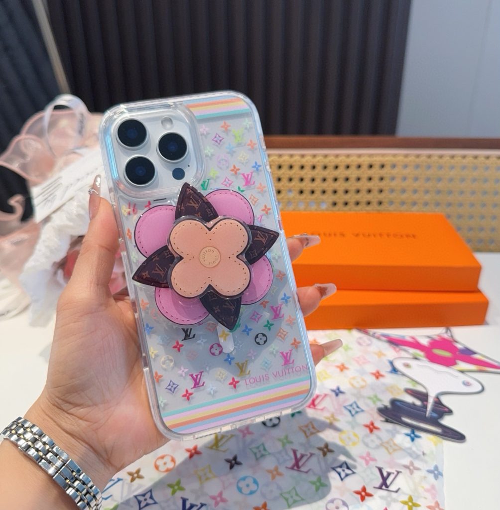 iPhoneケースルイヴィトン フラワー フェイス ナチュラル カラー 5色入 🌸 - 画像 3