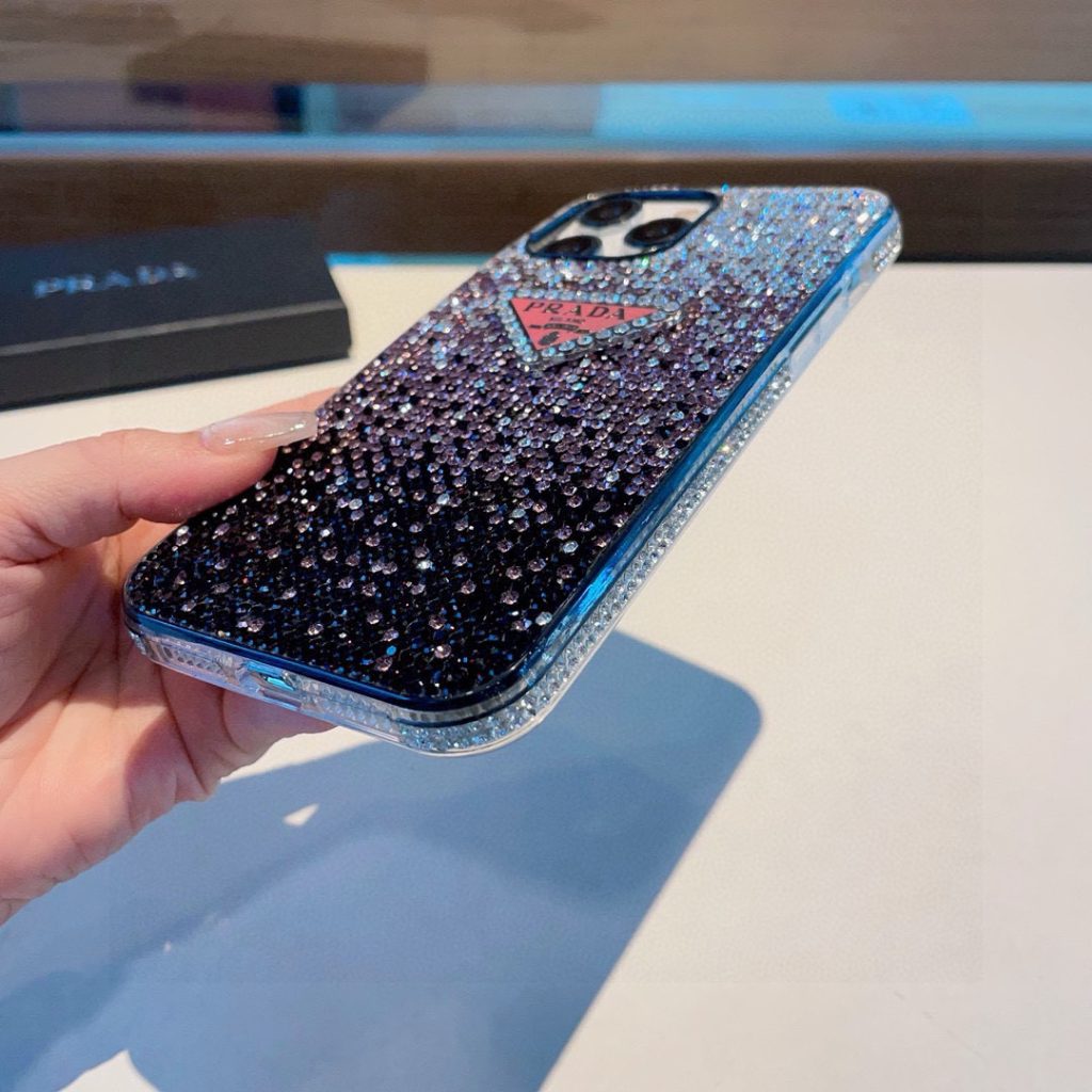 iPhoneケース華やかなプラダ ステッチスマホケース 2色入✨ - 画像 3