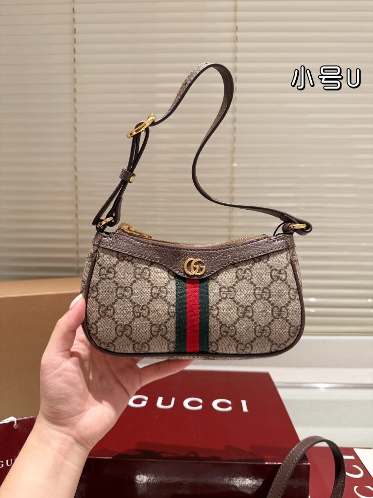 GUCCI 小号U型包 ブラウン 1色入 🛍️ - 画像 3