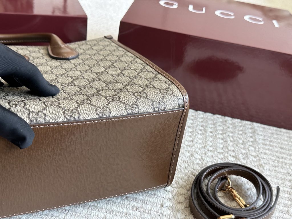 高級感のある GUCCI ショルダーバッグ 2色入 🧳 - 画像 6