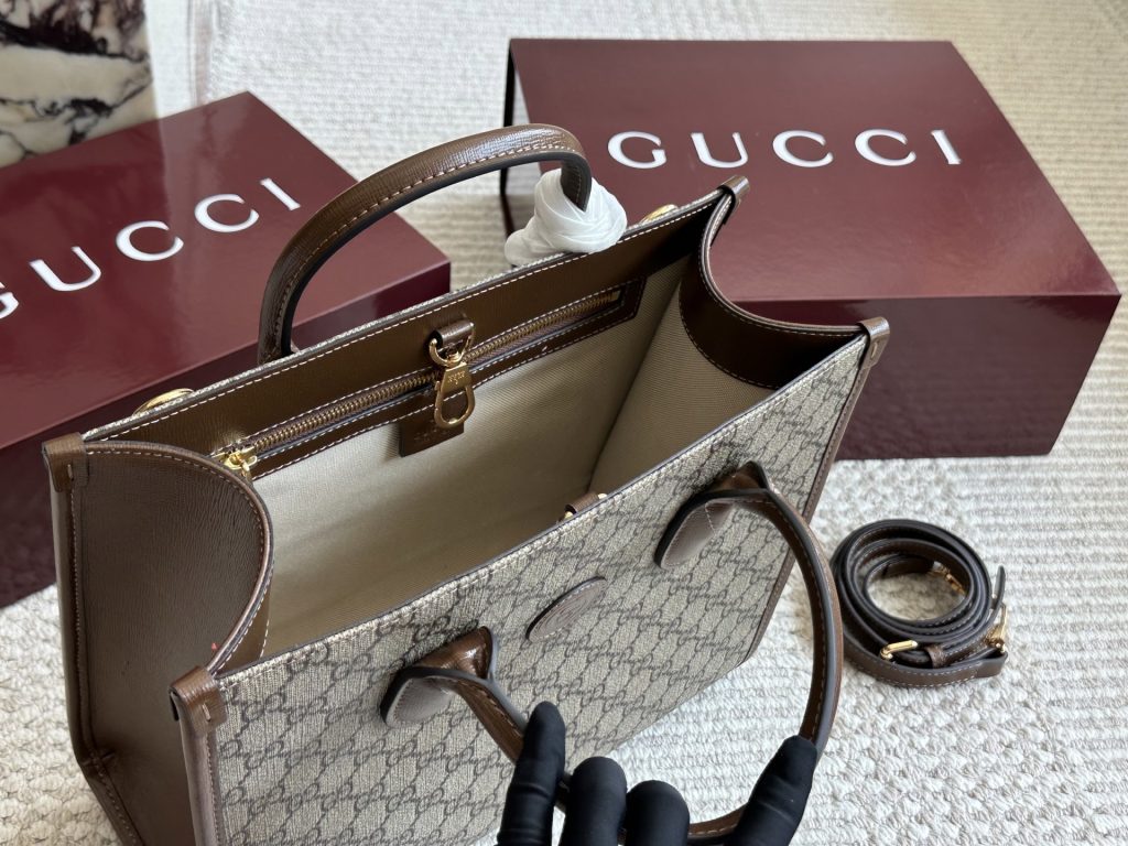 高級感のある GUCCI ショルダーバッグ 2色入 🧳 - 画像 8