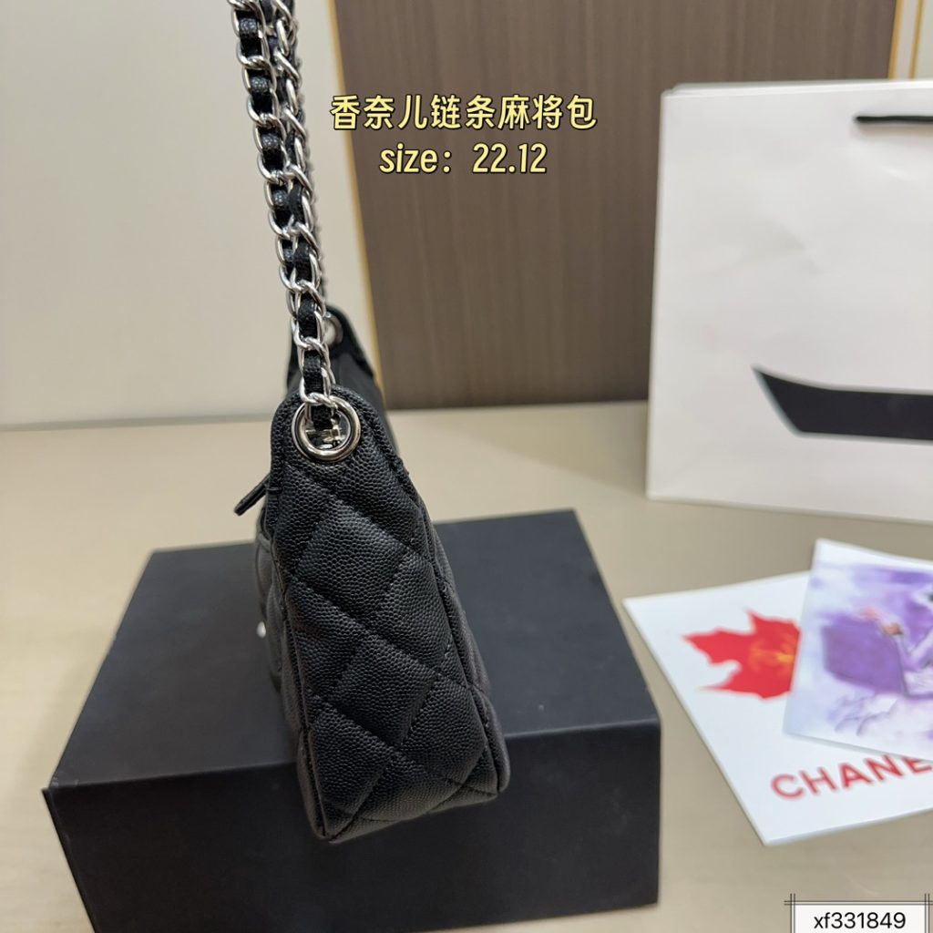 香奈儿 チェーン付き マトラスバッグ ブラック 💼✨ 22.12 - 画像 4