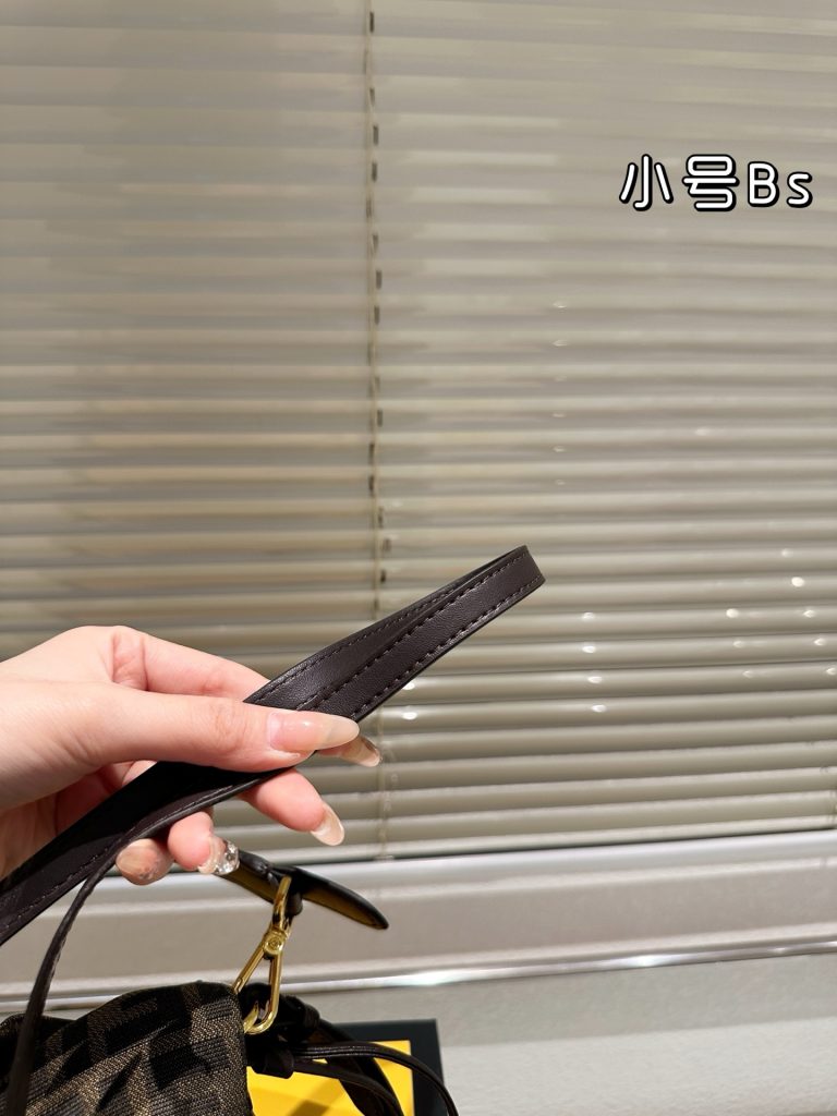 フェンディ ファイブジー バッグ 小号Bs 2色入 ✨ - 画像 8