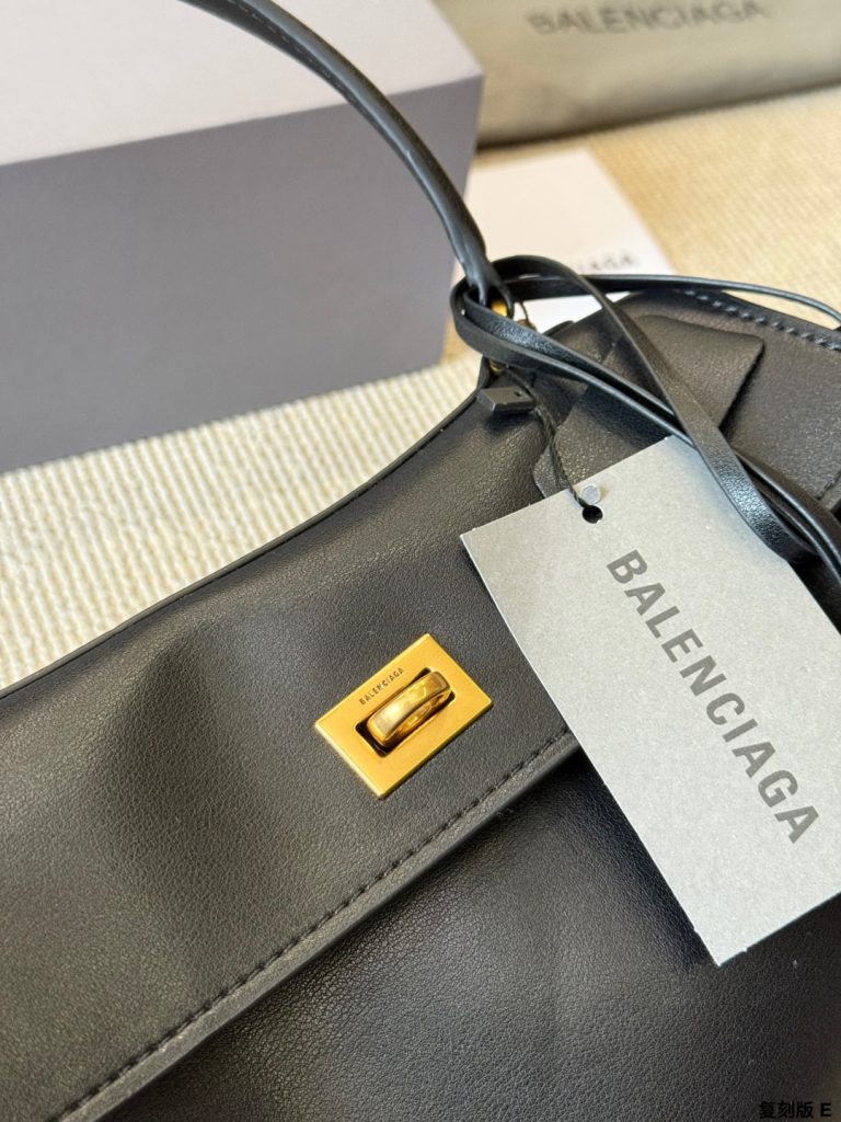 バレンシアガ ハンドバッグ 黒 2way レディース 💼 - 画像 7