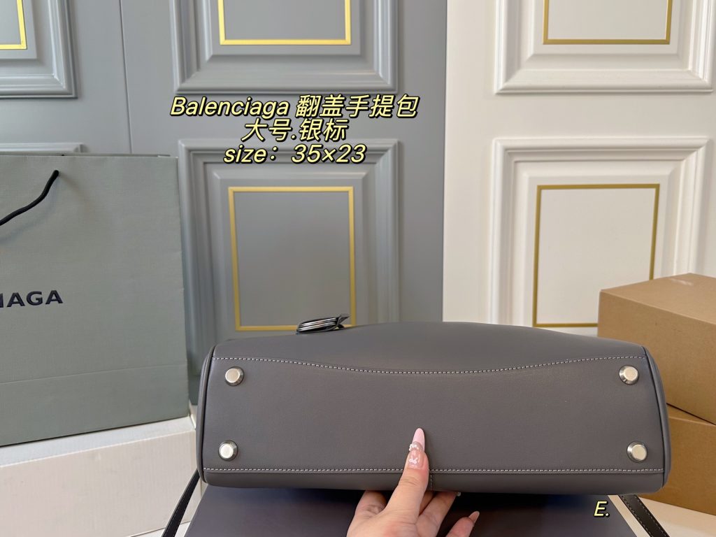 Balenciaga フlipトップハンドバッグ 35×23 グレー 🖤 - 画像 6