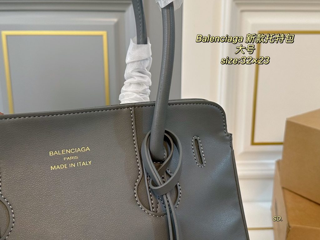 Balenciaga バッグ 32×23 グレー 1色入 🖤 - 画像 6