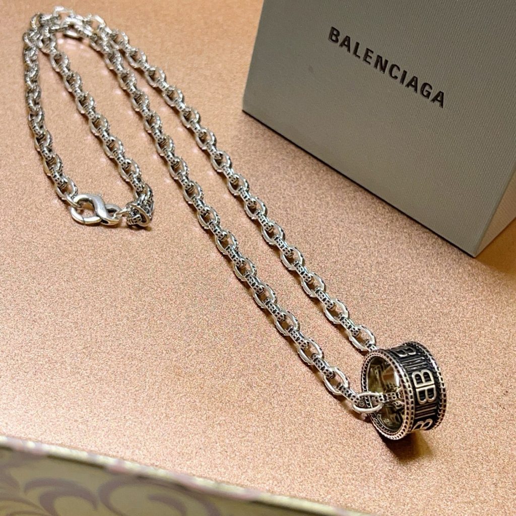 BALenciaga ネックレス メンズ 2色 ロゴ チェーン 31字 - 画像 8