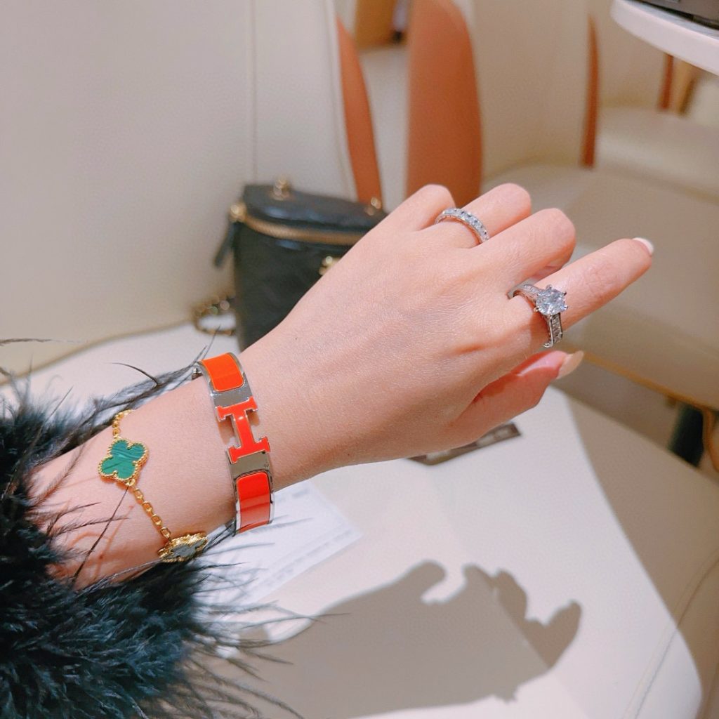 HERMES ブレスレット オレンジ 2色入 💎 - 画像 2