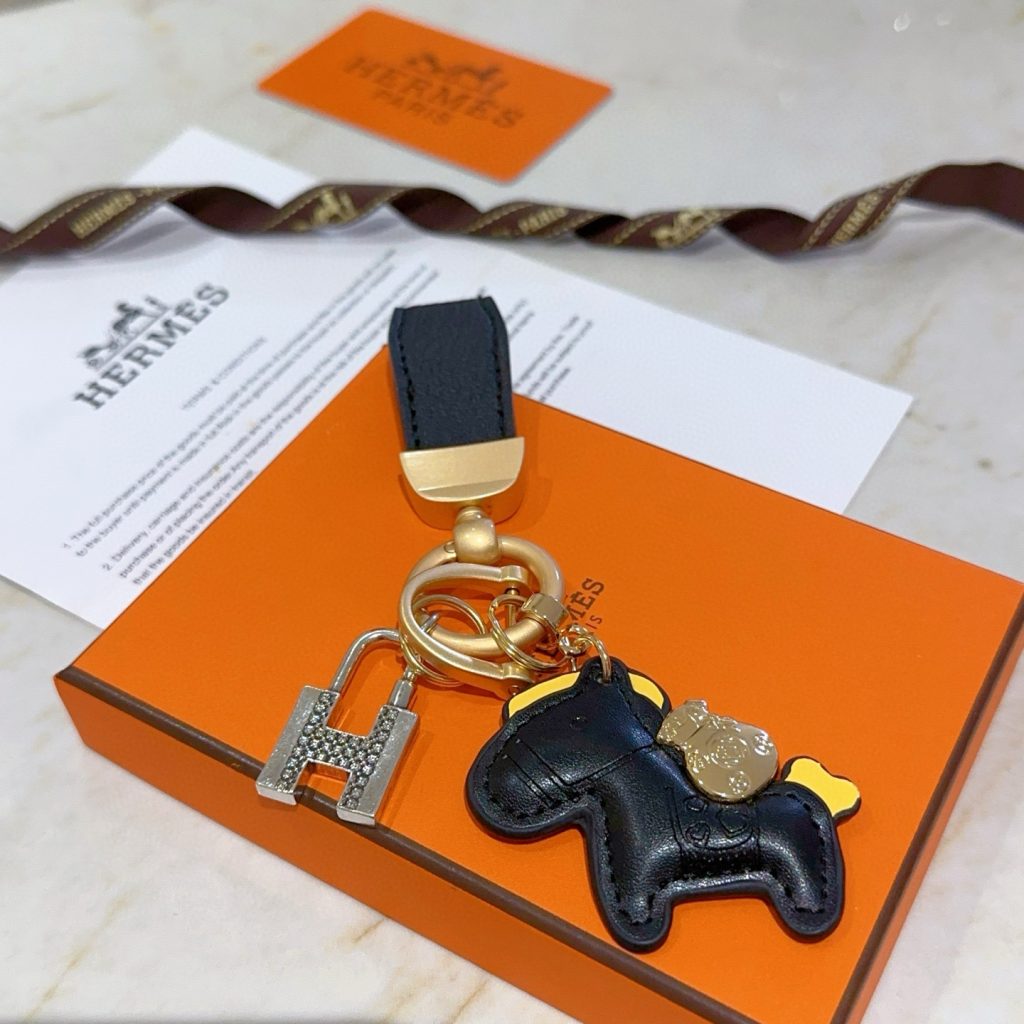 HERMES キーホルダー ブラック 3色入 🐴 - 画像 3
