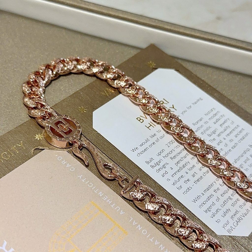 BVLGARI ローズゴールド メンズ ネックレス 1本入 💎 - 画像 5