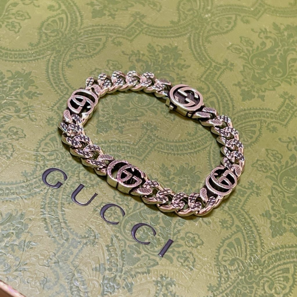 GUCCI ブレスレット シルバー 男性向け メンズ ファッションアクセサリー 🌟 - 画像 6
