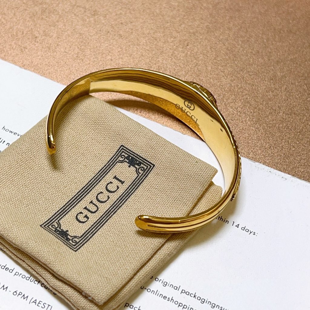GUCCI リング ブレスレット メンズ シルバー ブレスレット 金色 1点 36文字 - 画像 2