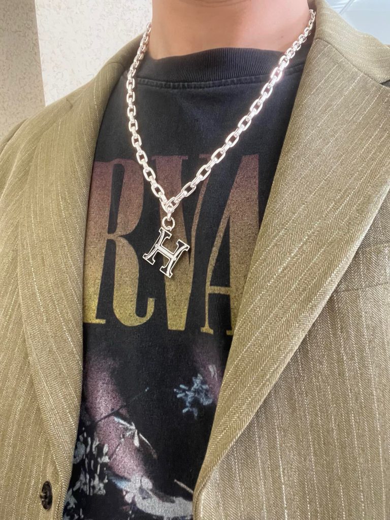 エレガントな HERMES ネックレス メンズ シルバー 1色入 💎 - 画像 3