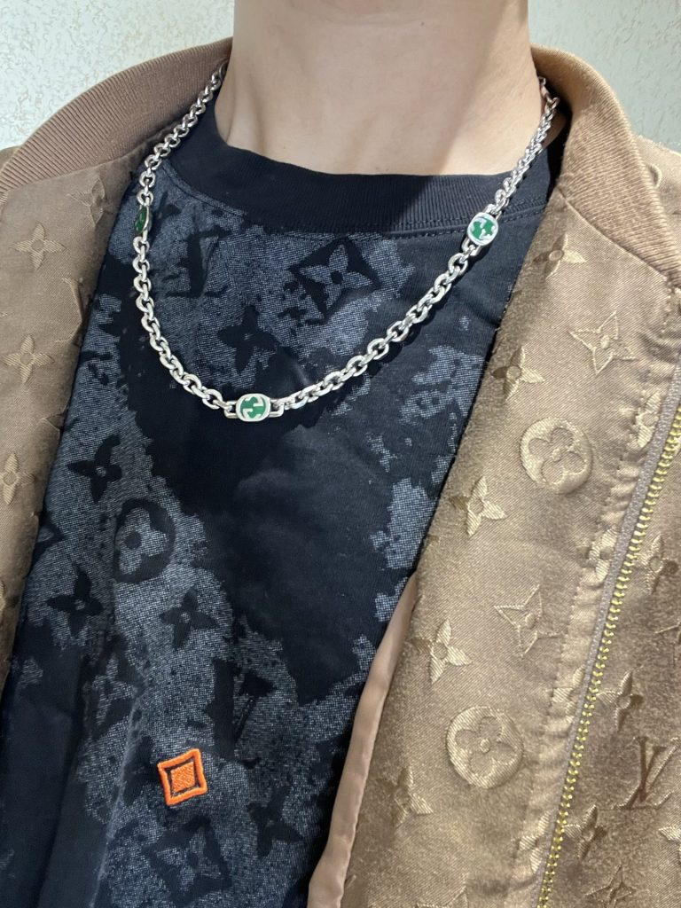 グッチ シルバーネックレス 緑色MGMロゴ 3色入 🌿 - 画像 6