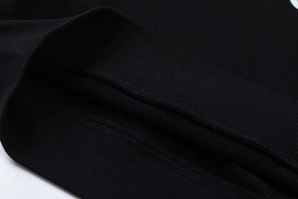 GUCCI ロゴプリントスウェットシャツ 2色入 - 画像 8