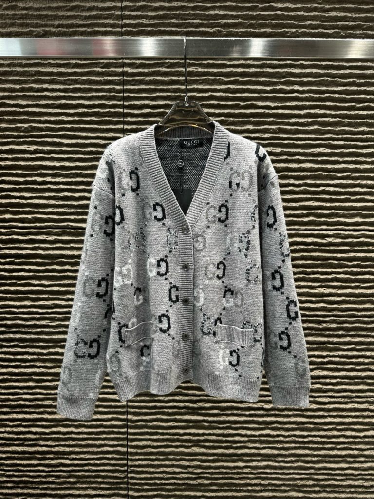 GUCCI ニットカーディガン ブルー・グレー 2色入 - 画像 5