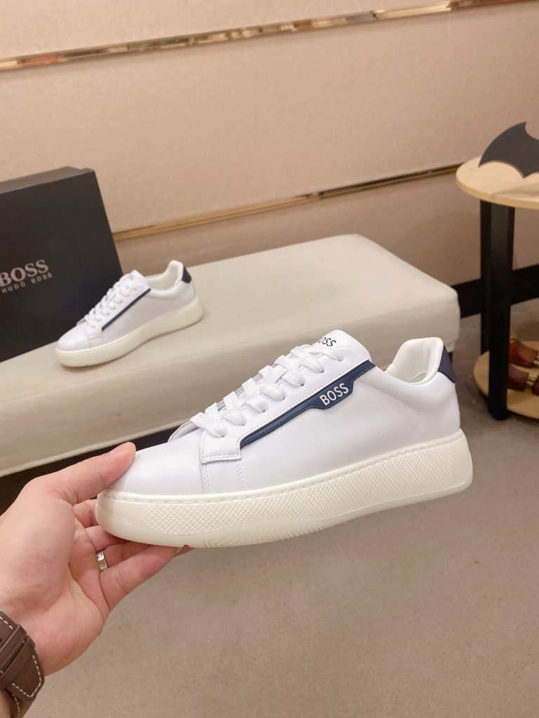 HUGO BOSS メンズ スニーカー 白色 ブルー ディテール 高品質 ローカットシューズ 64文字 - 画像 3
