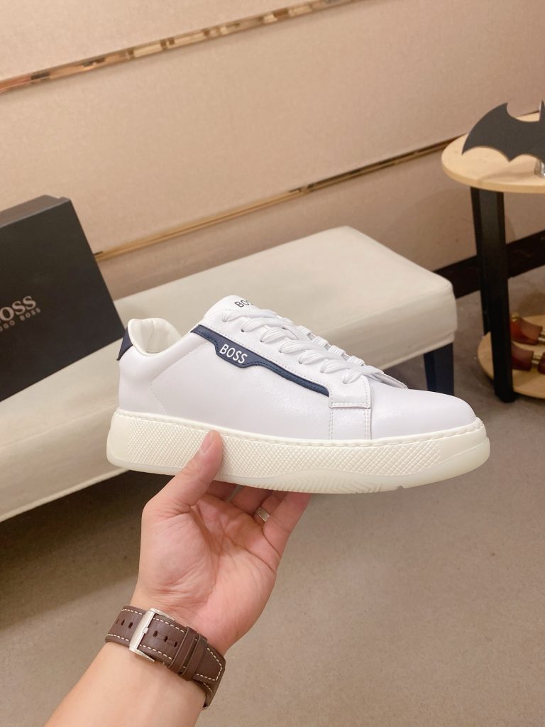 HUGO BOSS メンズ スニーカー 白色 ブルー ディテール 高品質 ローカットシューズ 64文字 - 画像 4