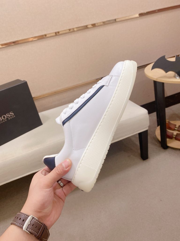 HUGO BOSS メンズ スニーカー 白色 ブルー ディテール 高品質 ローカットシューズ 64文字 - 画像 5