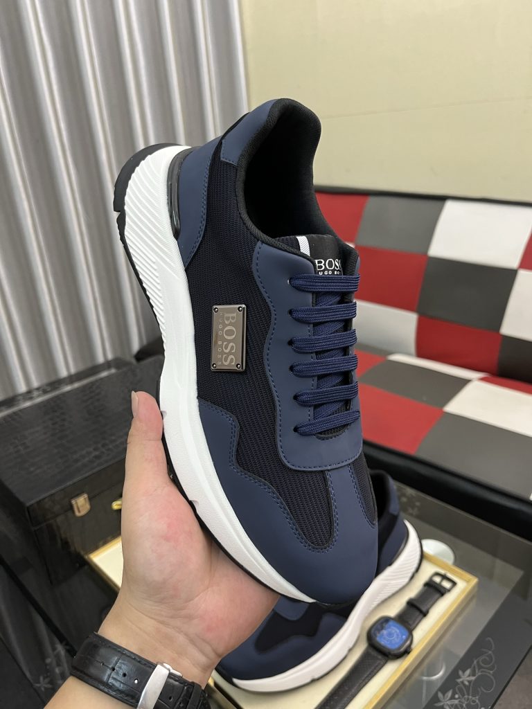 HUGO BOSS メンズスニーカー ブルー 2色展開 オシャレなデザインで快適な履き心地 🥾 - 画像 4
