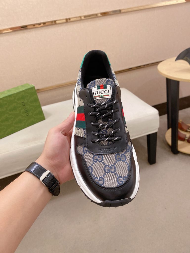 GUCCI メンズ スニーカー グッチ ベルト デザイン 黒 ホワイト レッド グリーン 4色入 🩴 - 画像 2