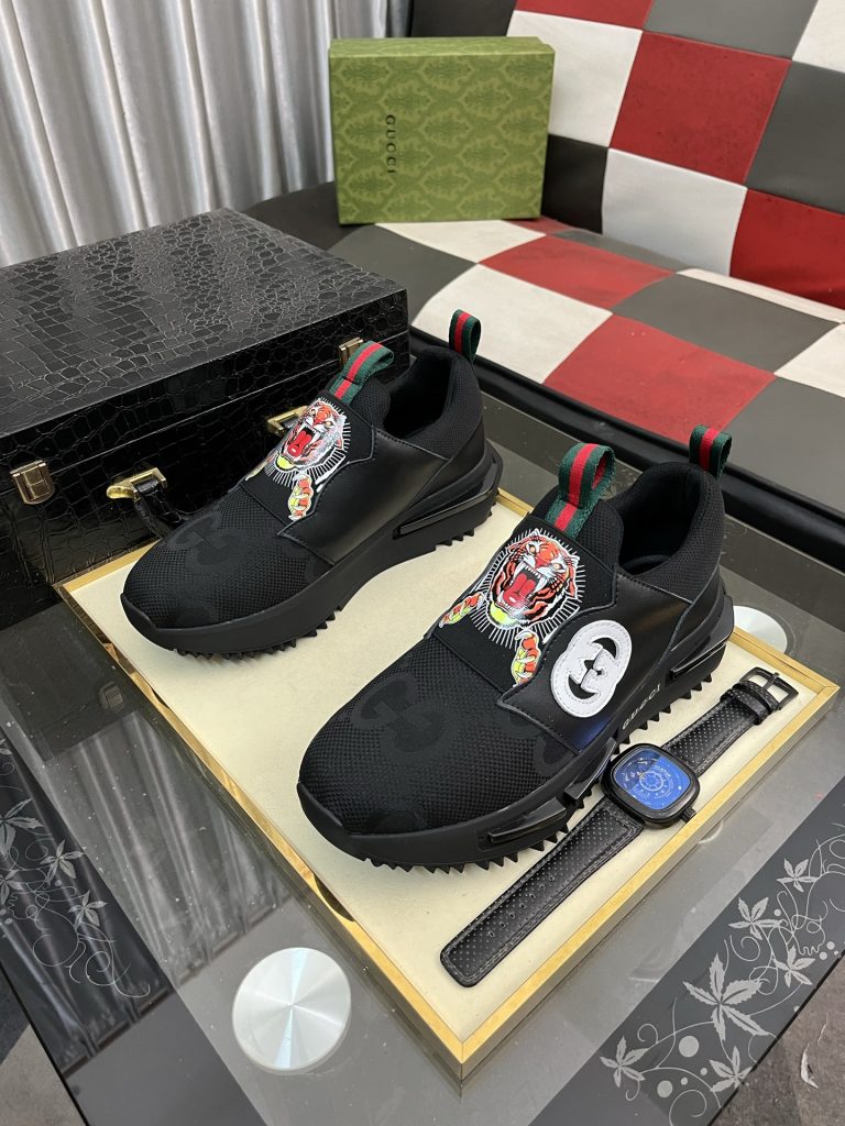 グッチ 男士スニーカー 黒色 タイガーデザイン 3Dロゴ 2色入 🐯 - 画像 2
