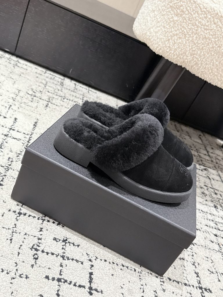 シャネル レディース ファー パンプス ブラック シューズ 1色入 - 画像 2