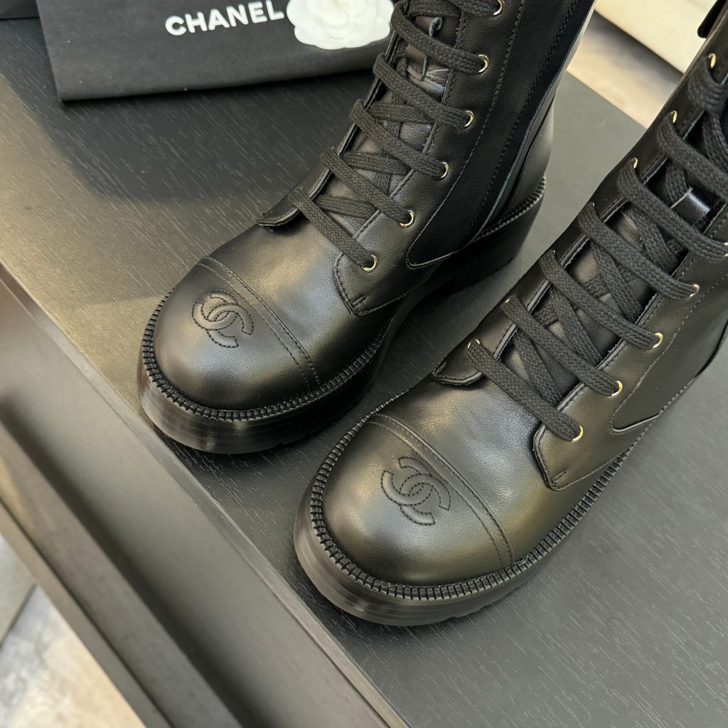 CHANEL ブーツ レディース ブラック 本革 ファッション リボン ミディアムブーツ 1色 - 画像 8