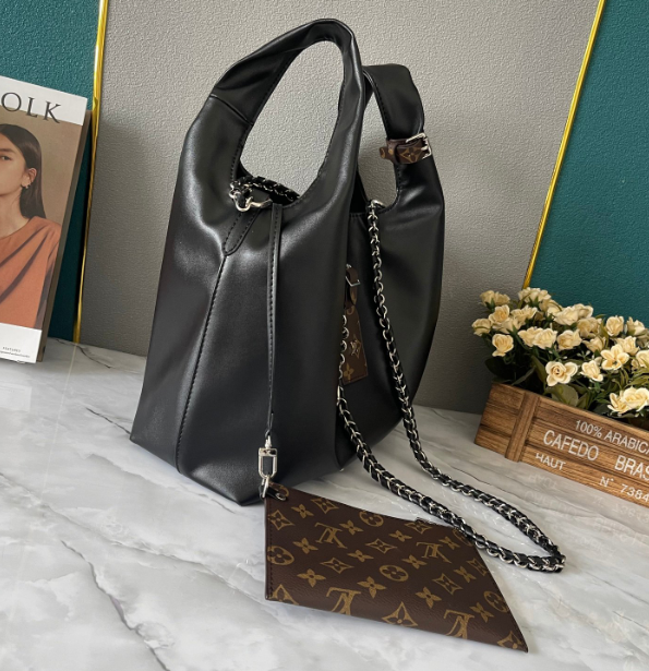 LouisVuitton ルイヴィトン ハンドバッグ アトランティス MM ショルダーバッグ 肩掛けバッグ ハンドバッグ Atlantis MM ポーチ付け - 画像 3